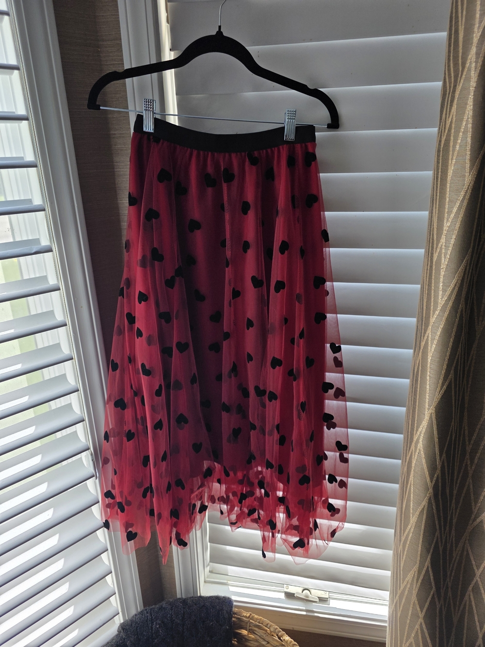 Women's Red Heart Mesh Skirt - Unbranded - Picture 2 of 3